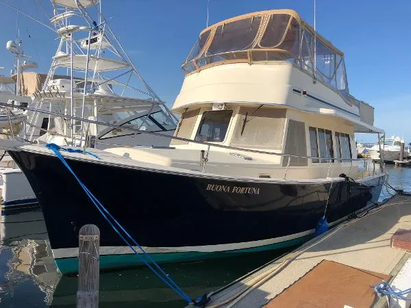 Slide: The Image of Mainship 400 Trawler 2008 - 0