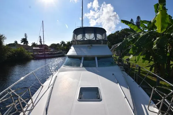Slide: The Image of Sea Ray 420 Aft Cabin 1998 - 6
