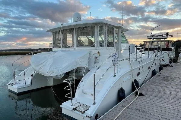 Slide: The Image of Manta 44 PowerCat 2006 - 10