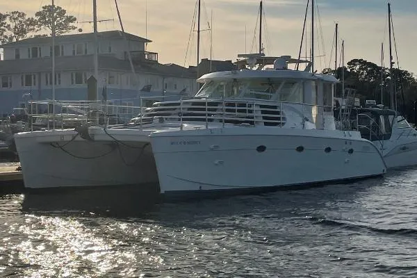 Slide: The Image of Manta 44 PowerCat 2006 - 4