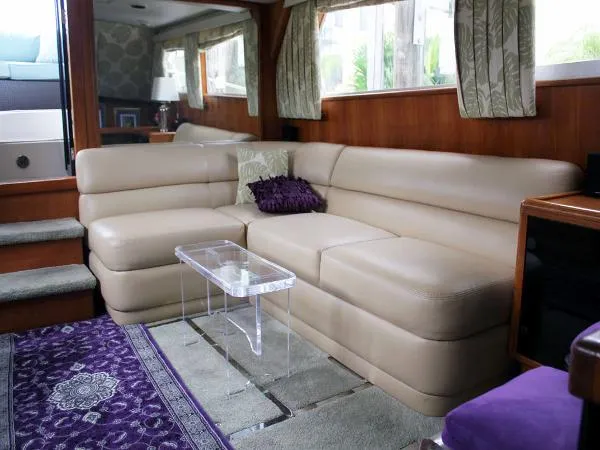 Slide: The Image of Viking 44 Double Cabin 1990 - 4