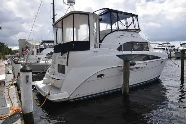 Slide: The Image of Meridian 368 Motoryacht 2005 - 1