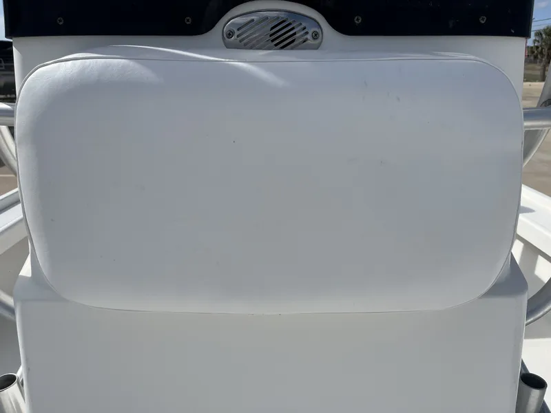 Slide: The Image of Mako 21 LTS 2014 - 20