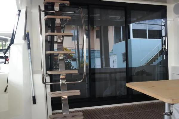 Slide: The Image of Prestige 460 2019 - 11
