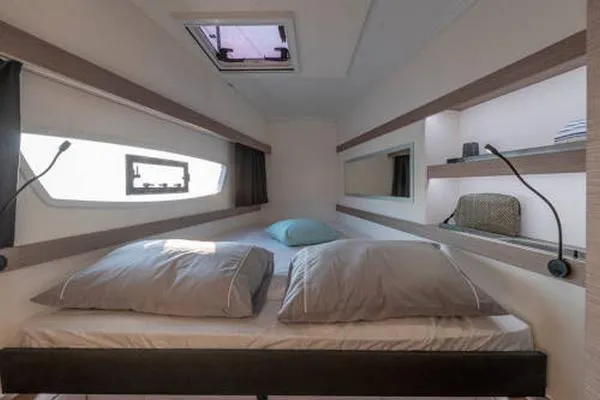 Slide: The Image of Fountaine Pajot 40 "IN STOCK" 2021 - 3