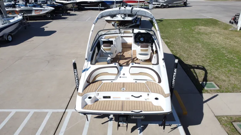 Slide: The Image of Yamaha TP1800C-XAP 2022 boat in parking lot, rear view. - 14