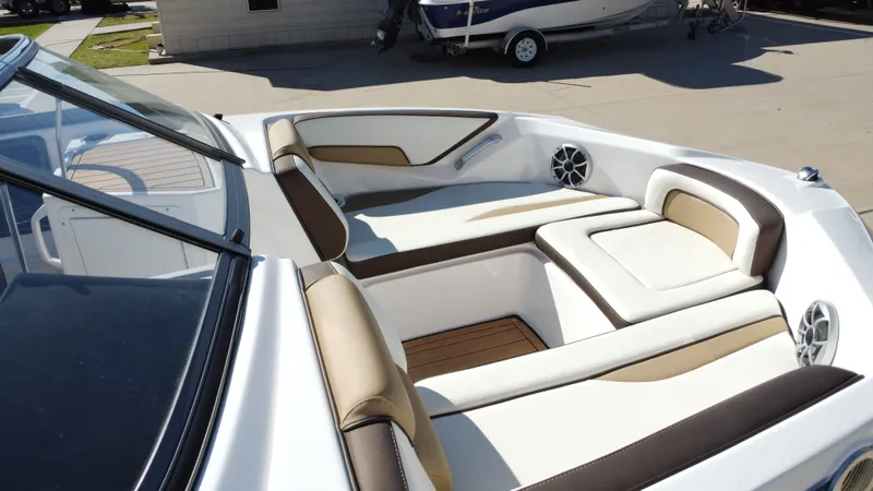 Slide: The Image of Yamaha TP1800C-XAP 2022 - 31