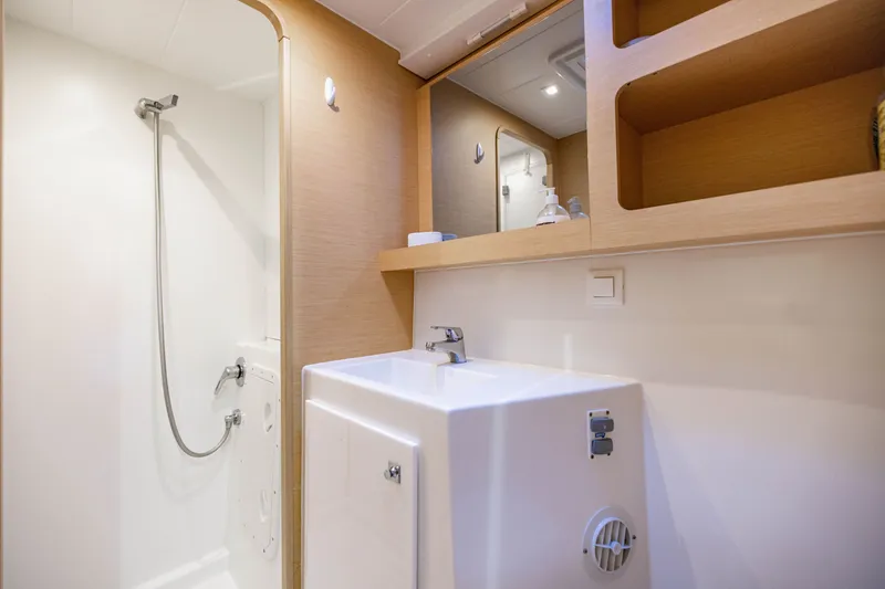 Slide: The Image of Lagoon 42 2018 - 19