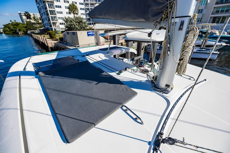 Slide: The Image of Lagoon 42 2018 - 49