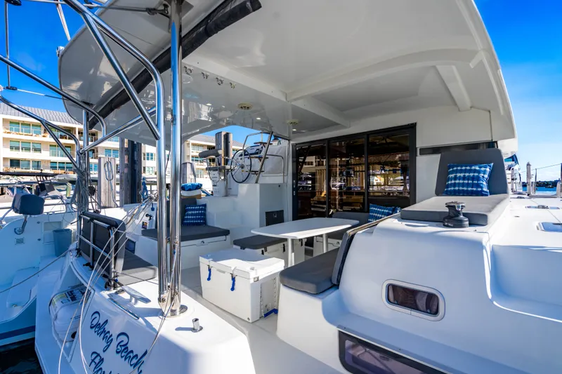 Slide: The Image of Lagoon 42 2018 - 58