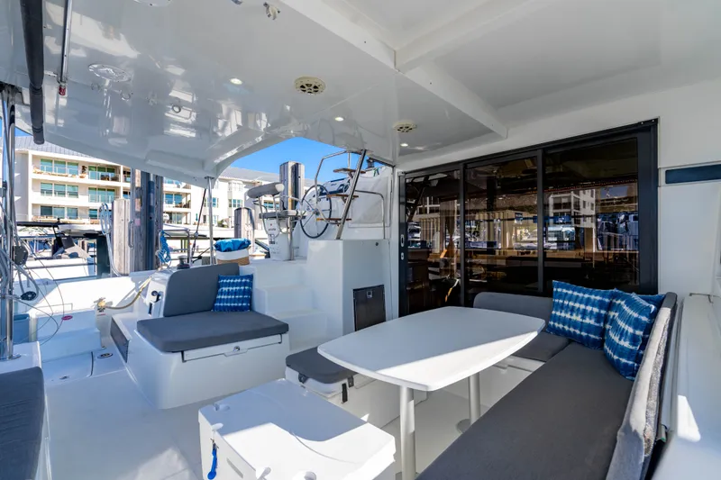 Slide: The Image of Lagoon 42 2018 - 59