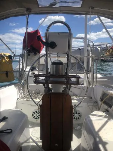 Slide: The Image of Catalina 34 MK 1.5 1990 - 10