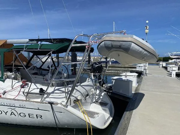 Slide: The Image of Beneteau 461 Oceanis 2 cabin 2000 - 1