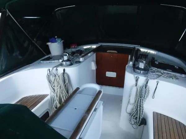 Slide: The Image of Beneteau 461 Oceanis 2 cabin 2000 - 10