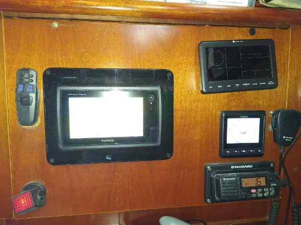 Slide: The Image of Beneteau 461 Oceanis 2 cabin 2000 - 6