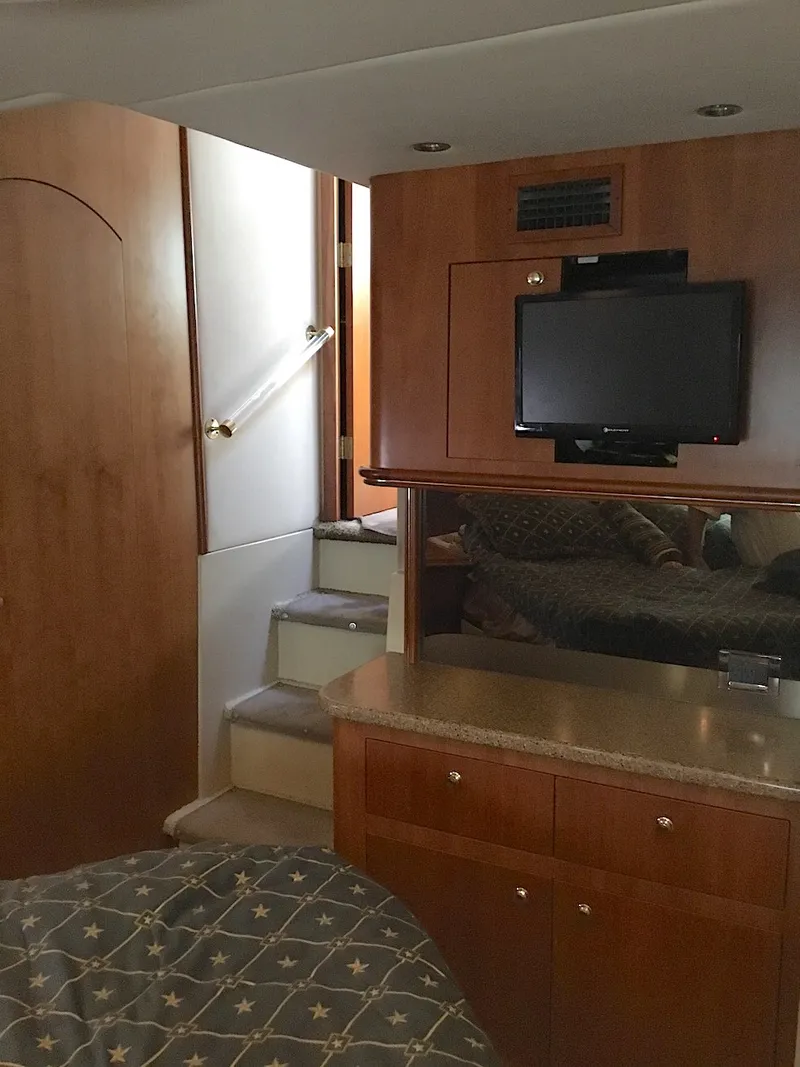 Slide: The Image of Cruisers 4450 Express Motoryacht 2001 - 9