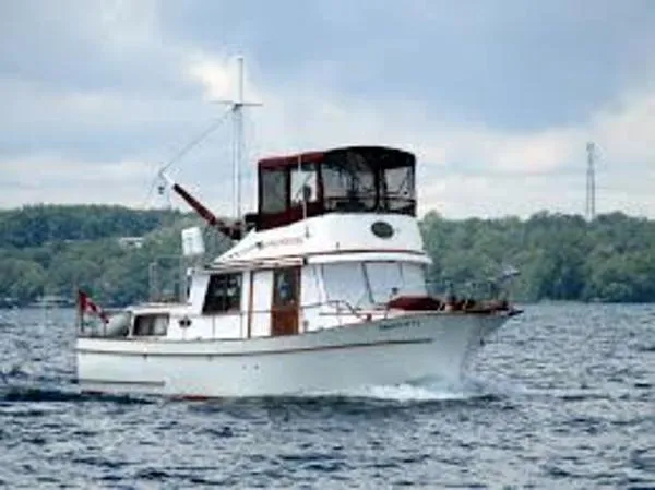 Slide: The Image of Marine Trader 34 Double Cabin 1974 - 0