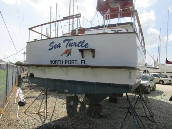 Slide: The Image of Marine Trader 34 Double Cabin 1974 - 4