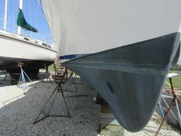 Slide: The Image of Marine Trader 34 Double Cabin 1974 - 5