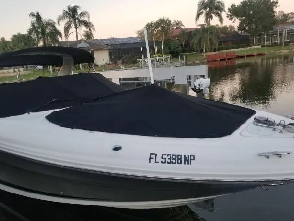 Slide: The Image of Sea Ray 290 SLX Bow Rider 2008 - 2