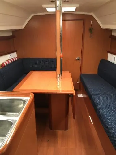 Slide: The Image of Beneteau 31 2008 - 8