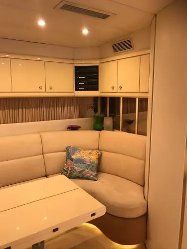Slide: The Image of Sunseeker Renegade 1992 - 1