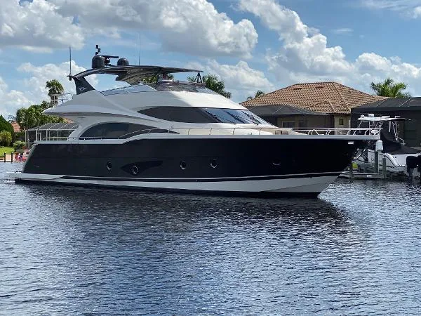 Slide: The Image of Marquis 720 Fly Bridge 2015 - 0