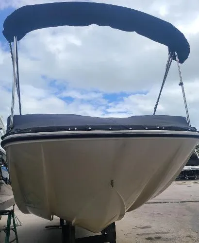 Slide: The Image of Bayliner XR7 2017 - 1