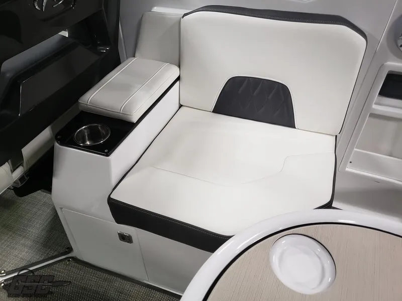 Slide: The Image of Monterey 298SS Super Sport 2017 - 52