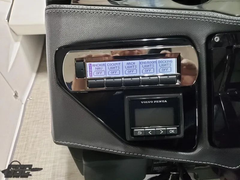 Slide: The Image of Monterey 298SS Super Sport 2017 - 61