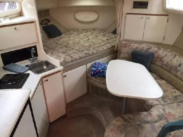 Slide: The Image of Bayliner 3055 Ciera Sunbridge DX/LX 1999 - 6