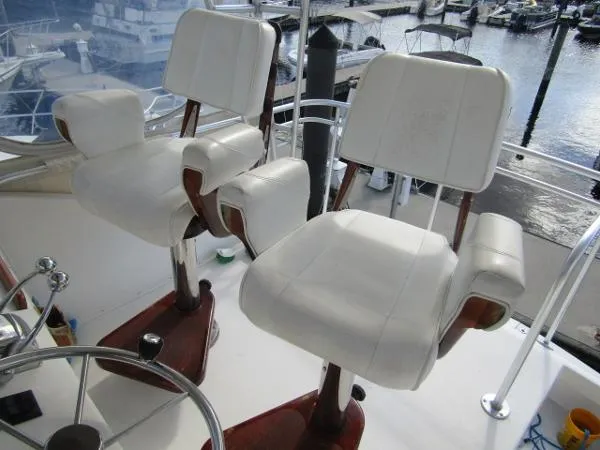 Slide: The Image of Post 46 Sportfish 1988 - 10