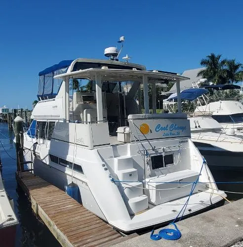 Slide: The Image of Carver Yachts 405 Aft Cabin Motor Yacht 1997 - 0