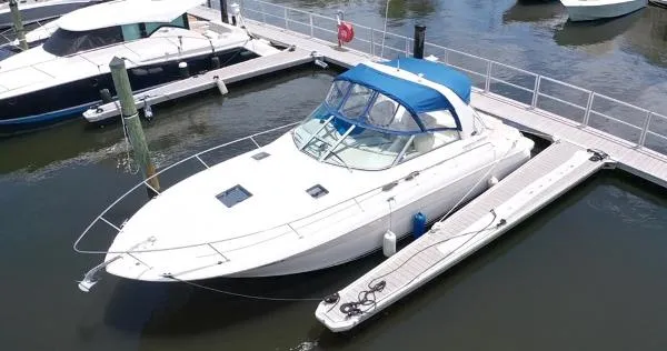 Slide: The Image of Sea Ray 310 Sundancer 2001 - 3
