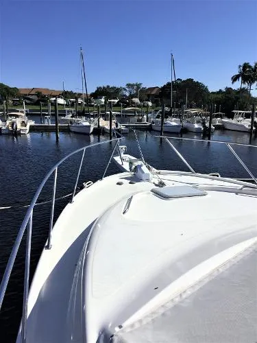 Slide: The Image of Bayliner 39ft Command Bridge MY 2002 - 7