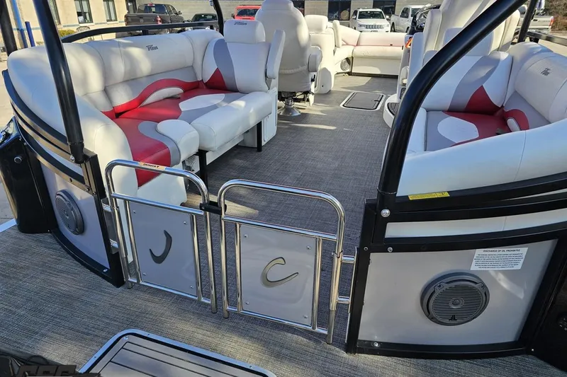 Slide: The Image of 2019 JC Tritoon Neptoon 25 Sport SL interior with stylish seating and modern design. - 44