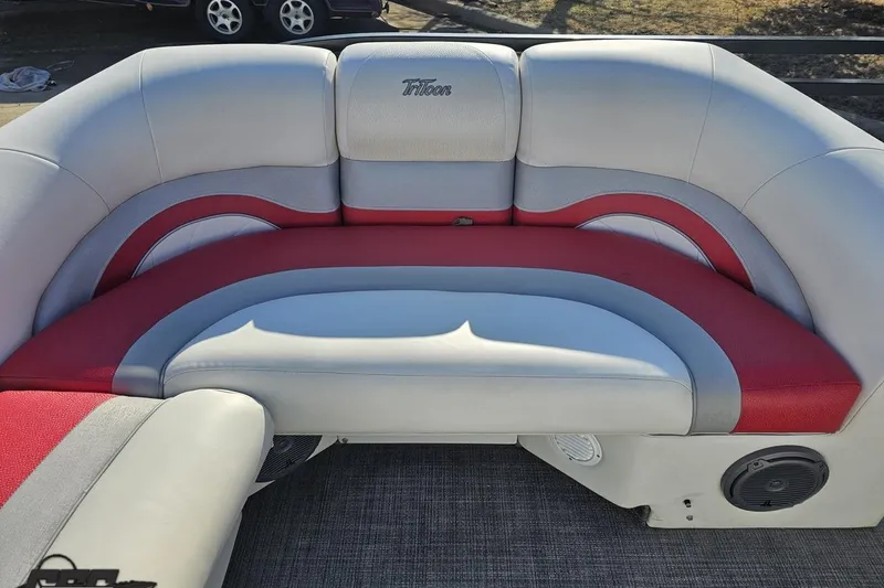 Slide: The Image of Luxurious seating on 2019 JC Tritoon Neptoon 25 Sport SL with red and gray upholstery. - 73