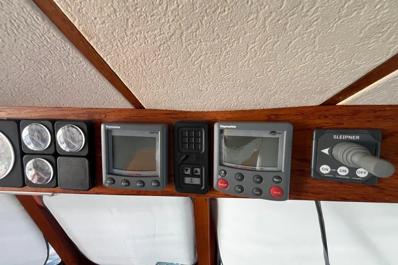 Slide: The Image of Control panel of a 1986 Nauticat 33' boat with Raymarine instruments and Sleipner thruster. - 29