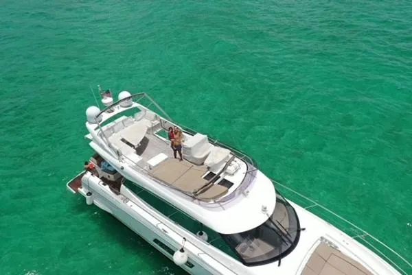 Slide: The Image of Prestige 550 2015 - 3