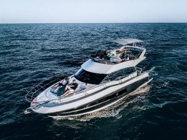 Slide: The Image of Prestige 460 2019 - 5