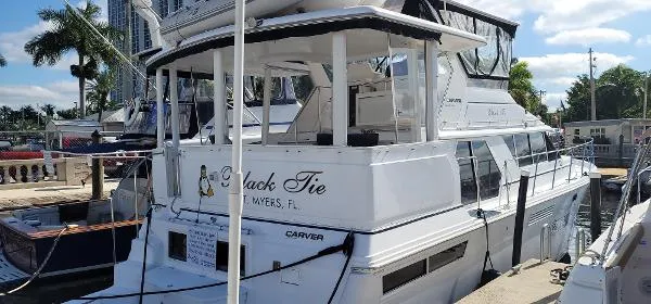 Slide: The Image of Carver Yachts 445 Aft Cabin Motor Yacht 1999 - 0