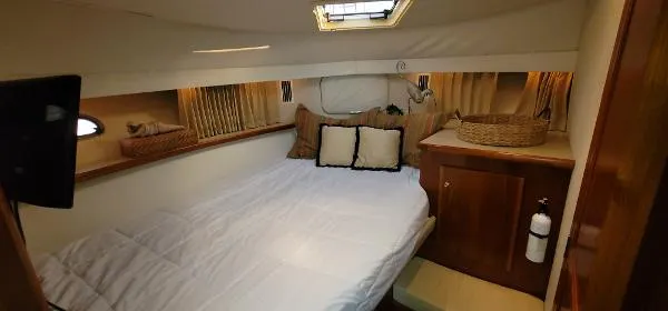Slide: The Image of Carver Yachts 445 Aft Cabin Motor Yacht 1999 - 10