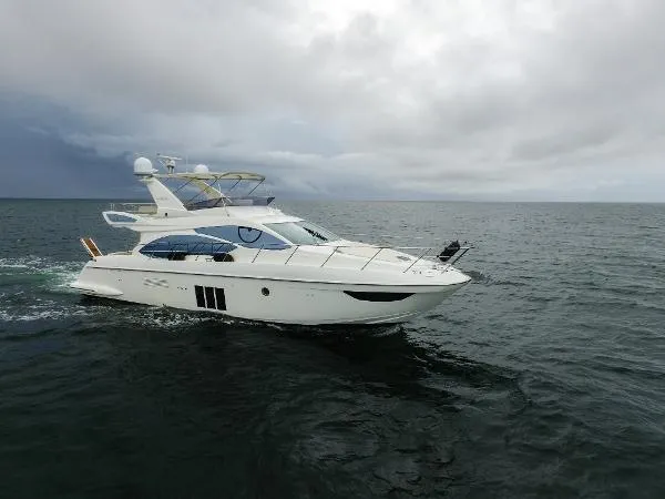 Slide: The Image of Azimut 53 2012 - 1