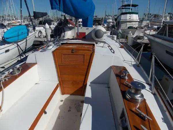 Slide: The Image of Columbia Sloop 1970 - 5