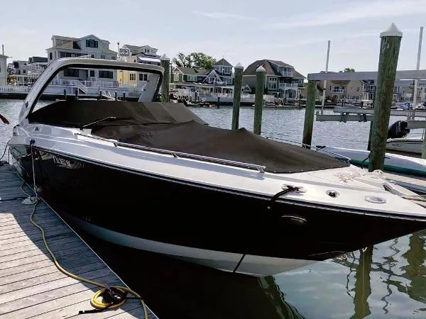 Slide: The Image of Monterey 328 SS 2016 - 2