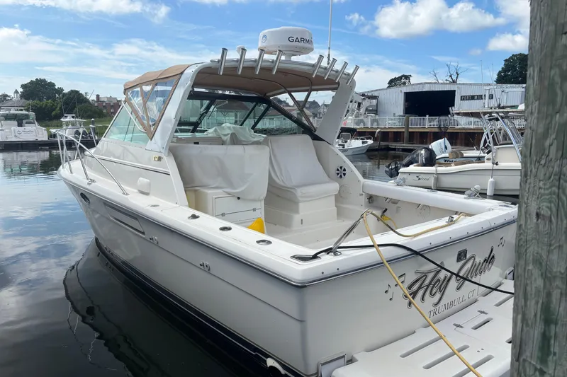 The Image of 1998 Tiara Yachts 2900 Coronet docked at marina, featuring Garmin equipment. - 0