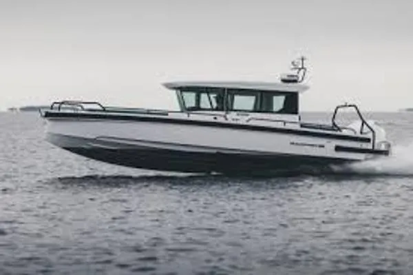 Slide: The Image of Axopar Cabin/Aft Cabin 2021 - 0
