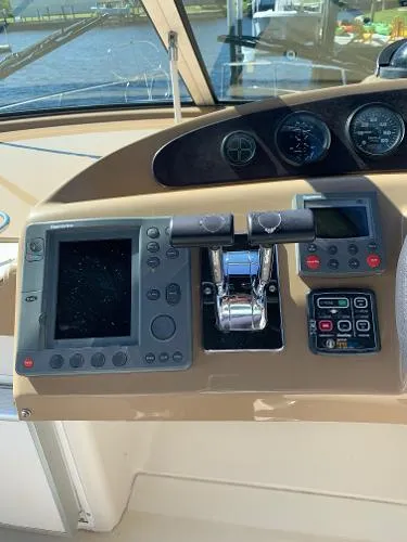 Slide: The Image of Carver Yachts Mariner 2004 - 11