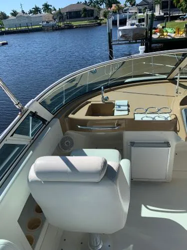 Slide: The Image of Carver Yachts Mariner 2004 - 8