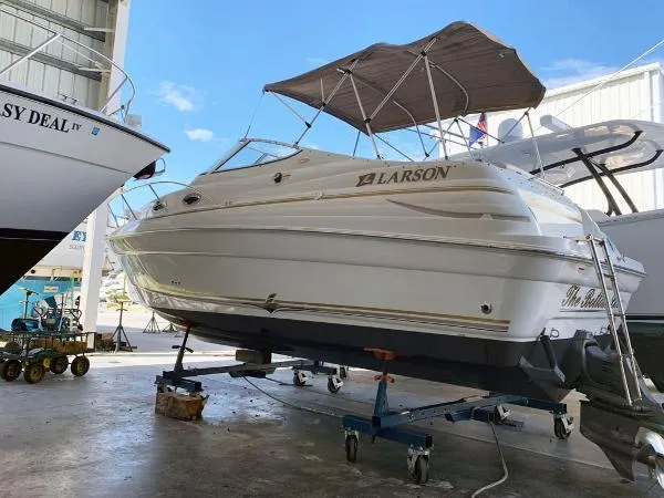 Slide: The Image of Larson Cabrio 260 2004 - 0